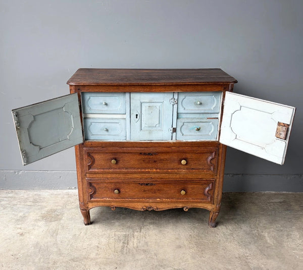 Antique French Louis XV Oak Dresser/Commode/Chest of Drawers Highly Carved
