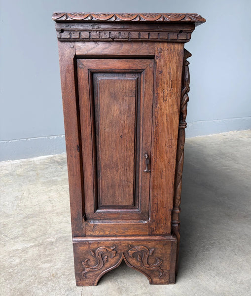Antique French Renaissance Chest/Trunk/Sideboard Solid Oak w/Detailed Carvings
