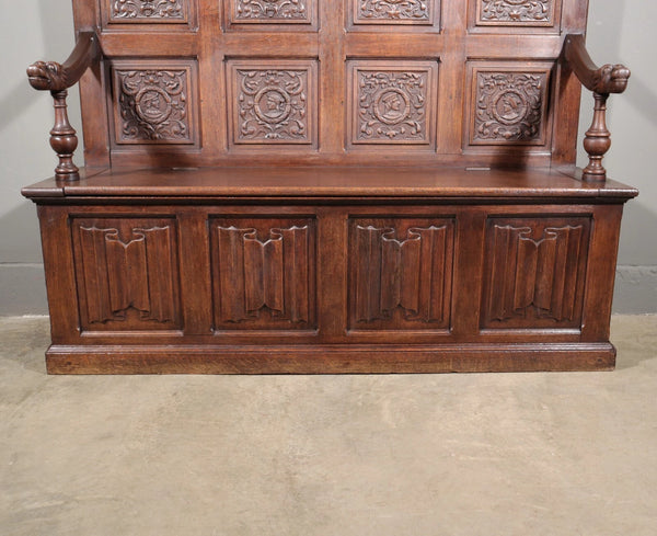 Antique French Renaissance Oak Wood Bench/Settee/Storage Bench with Lions
