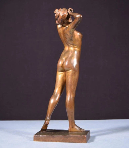Antique French Nude Bronze Sculpture of a Woman by R.C. Ireland (1882-1921)