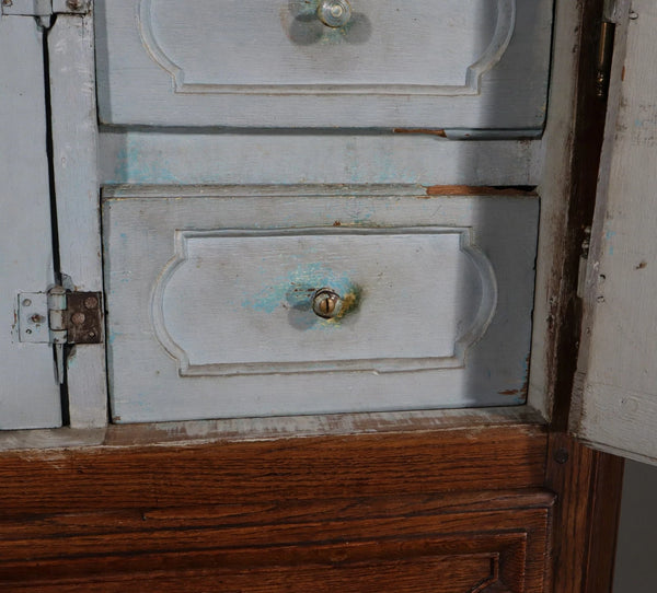 Antique French Louis XV Oak Dresser/Commode/Chest of Drawers Highly Carved