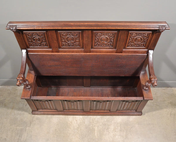 Antique French Renaissance Oak Wood Bench/Settee/Storage Bench with Lions