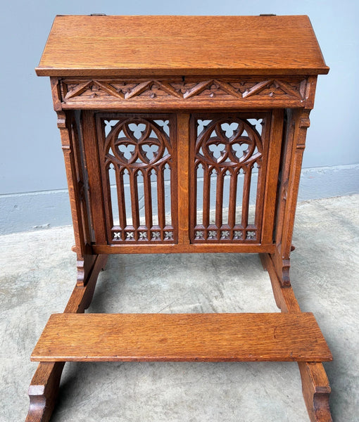Antique French Gothic Revival Oak Wood Prie Dieu/Kneeler/Prayer Christianity