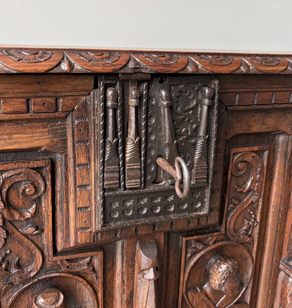 Antique French Renaissance Chest/Trunk/Sideboard Solid Oak w/Detailed Carvings