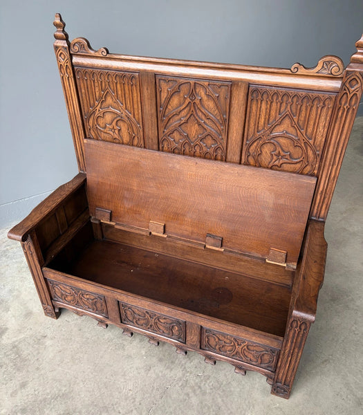 Vintage French Gothic Revival Oak Wood Bench/Settee/Chair Highly Carved