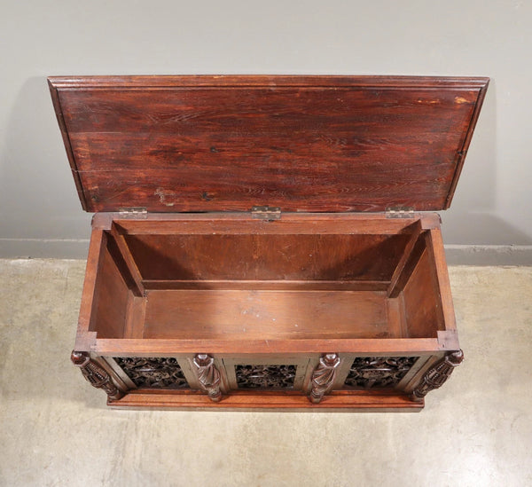 Antique French Gothic Chest/Trunk in Solid Oak Wood With Detailed Carvings