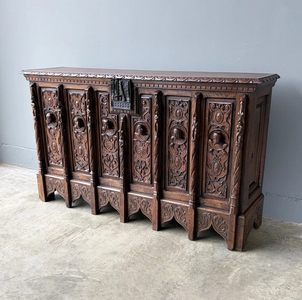 Antique French Renaissance Chest/Trunk/Sideboard Solid Oak w/Detailed Carvings