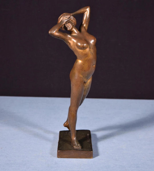 Antique French Nude Bronze Sculpture of a Woman by R.C. Ireland (1882-1921)
