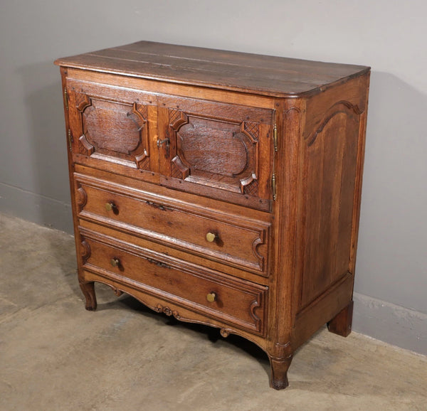 Antique French Louis XV Oak Dresser/Commode/Chest of Drawers Highly Carved