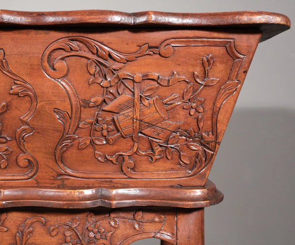 Antique French Petrin (Dough Box) in Highly Carved Solid Walnut and Pine Wood