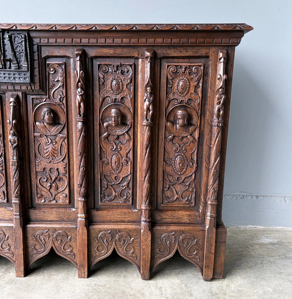 Antique French Renaissance Chest/Trunk/Sideboard Solid Oak w/Detailed Carvings