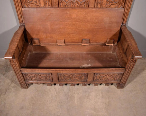Vintage French Gothic Revival Oak Wood Bench/Settee/Chair Highly Carved
