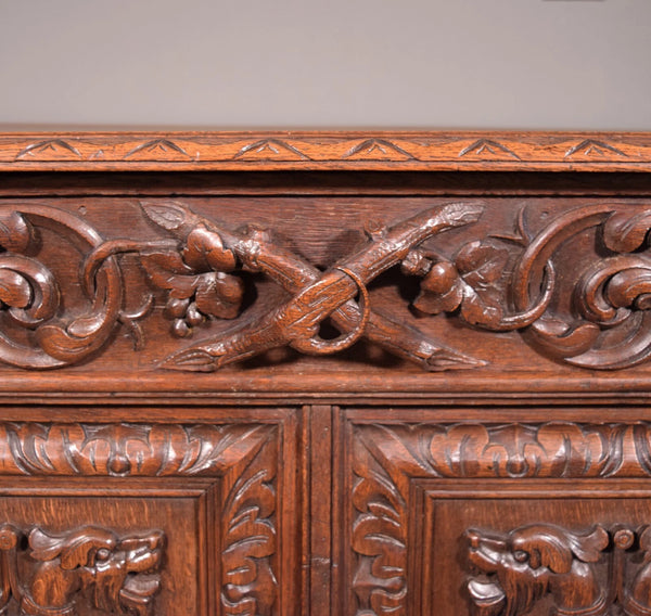 Antique French Renaissance Sideboard/Buffet in Solid Oak Highly Carved w/Lions
