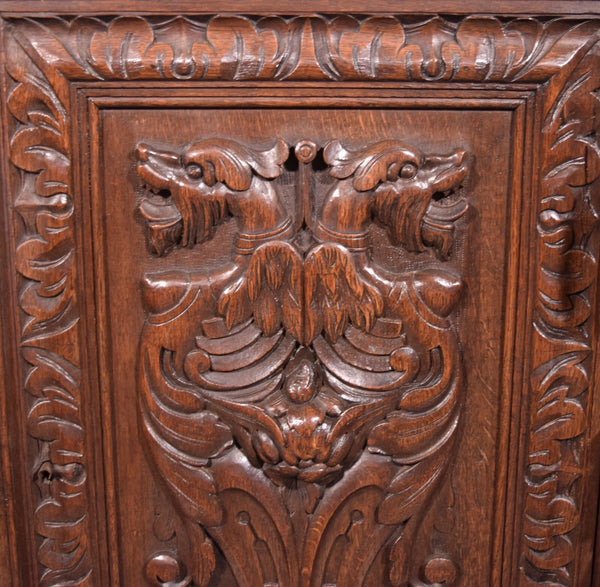 Antique French Renaissance Sideboard/Buffet in Solid Oak Highly Carved w/Lions