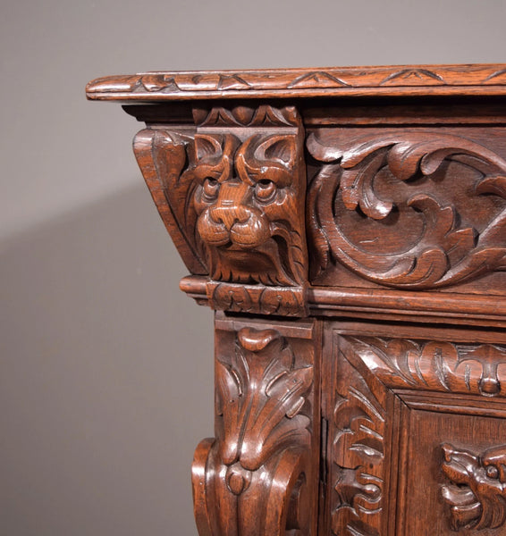 Antique French Renaissance Sideboard/Buffet in Solid Oak Highly Carved w/Lions