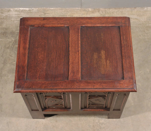 24" Wide Vintage French Gothic Chest/Trunk in Oak Wood With Carvings