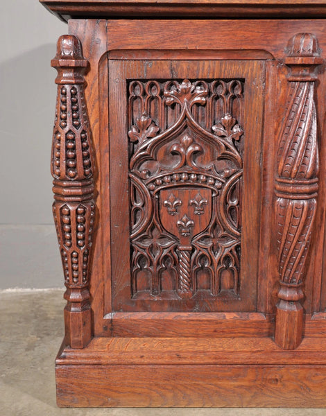 Antique French Gothic Chest/Trunk in Solid Oak Wood With Detailed Carvings