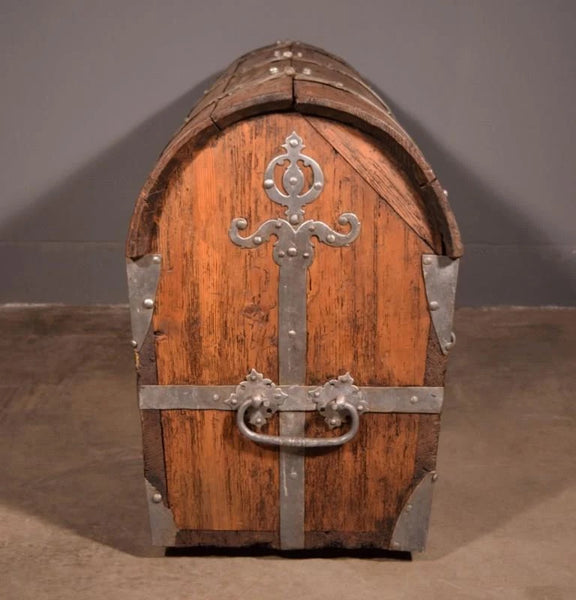 Large Antique French Chest/Trunk in Solid Pine Wood With Iron Straps 1800's