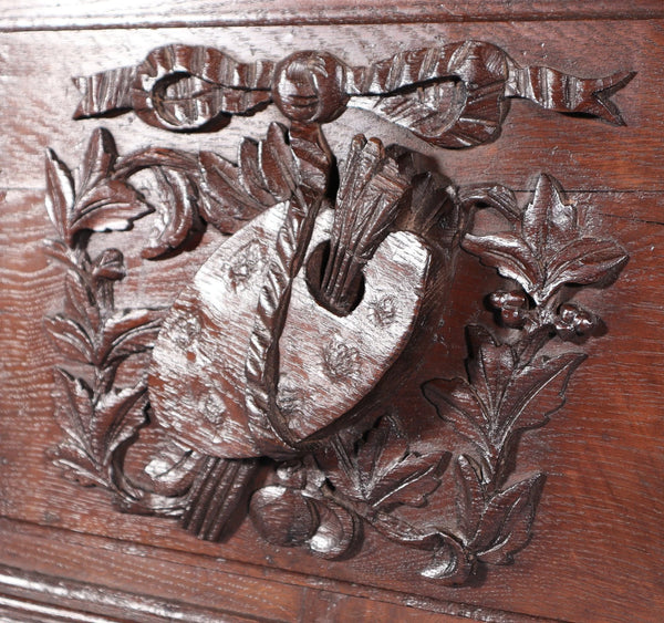 Antique French Oak Louis XVI Panel Highly Carved Arts Theme Painter's Pallet