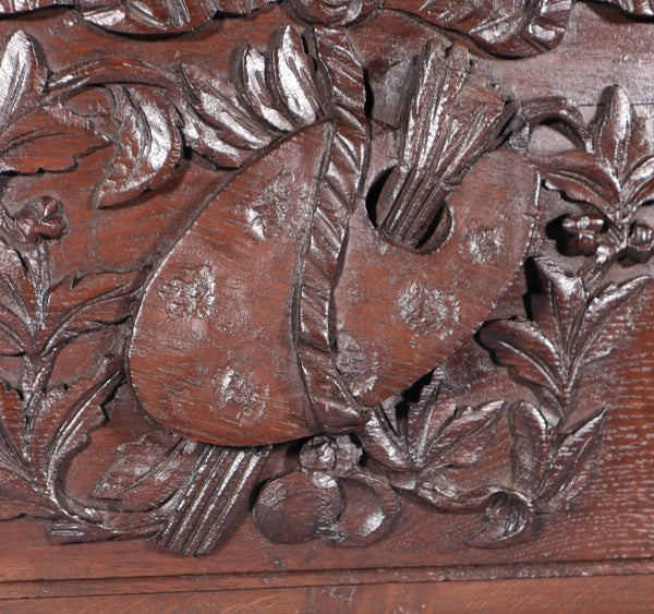 Antique French Oak Louis XVI Panel Highly Carved Arts Theme Painter's Pallet