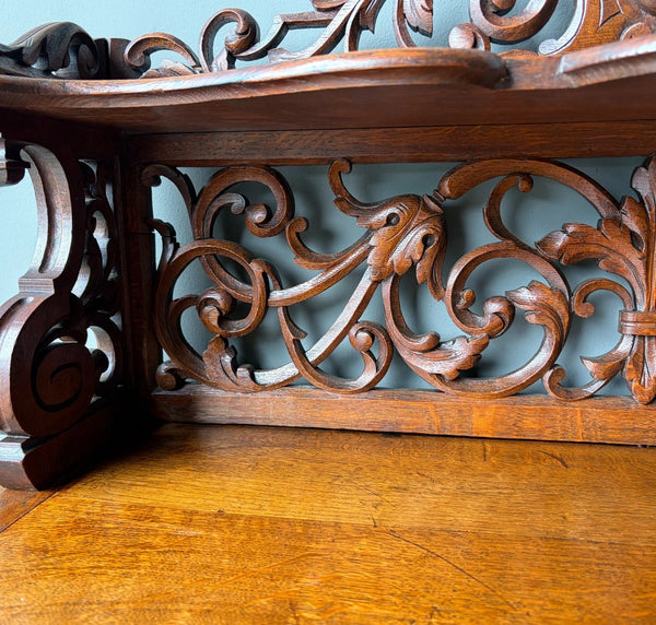 Antique French Renaissance Sideboard/Buffet in Solid Oak Highly Carved Wood