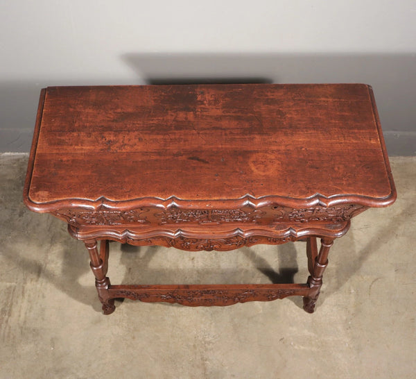 Antique French Petrin (Dough Box) in Highly Carved Solid Walnut and Pine Wood