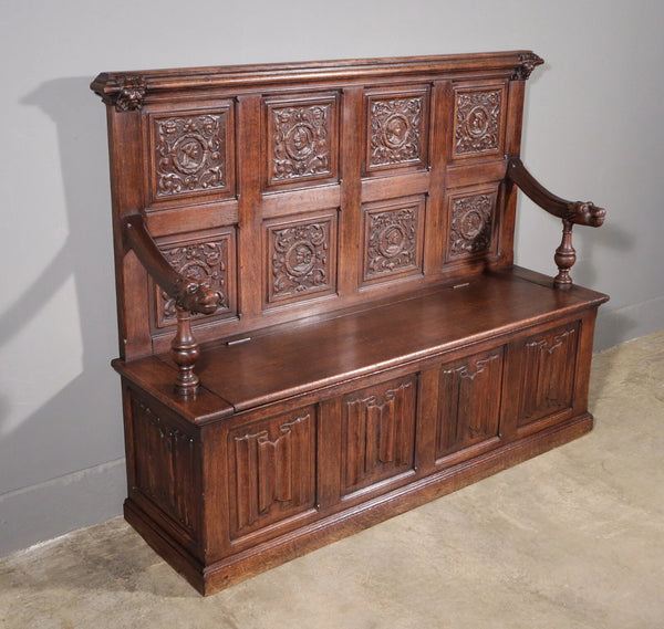 Antique French Renaissance Oak Wood Bench/Settee/Storage Bench with Lions